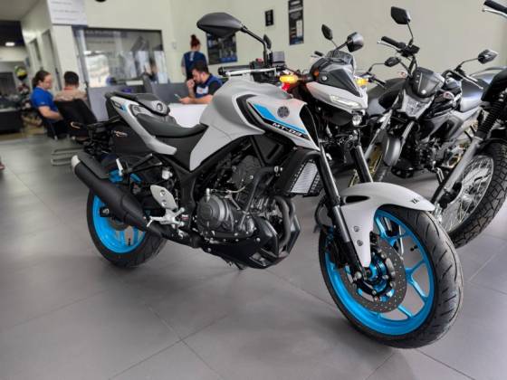 YAMAHA MT-03 CONNECTED ABS 